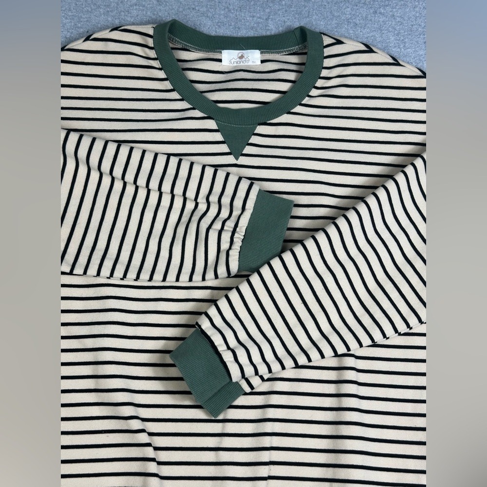 Sunland 17 Striped Sweatshirt Womens M/L Crewneck Soft Stretch Luxe Ringer